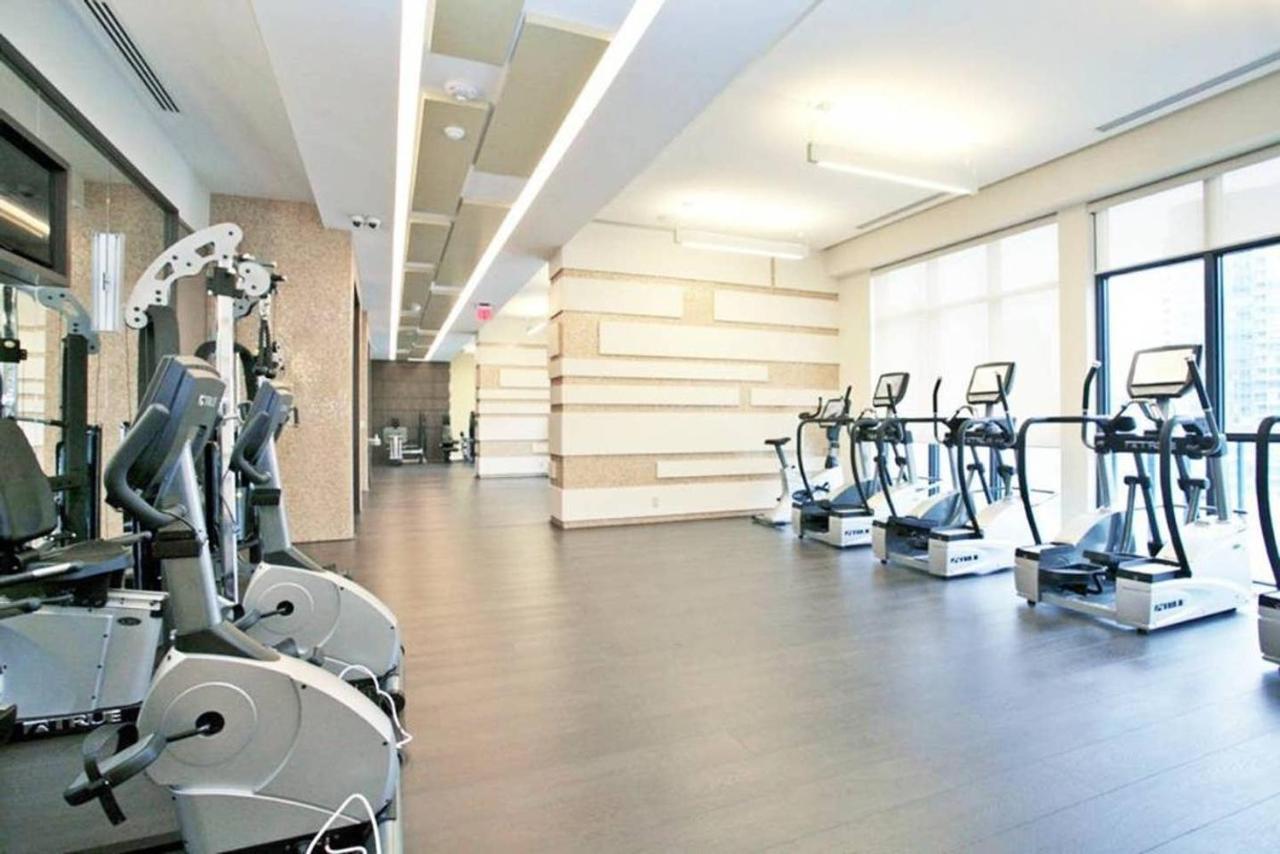 Villa Stunning Views Of Downtown - Luxury High Rise With King Bed! Toronto Exterior foto