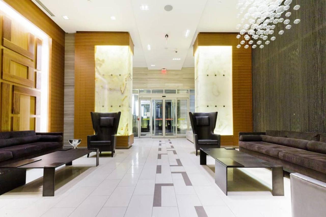 Villa Stunning Views Of Downtown - Luxury High Rise With King Bed! Toronto Exterior foto